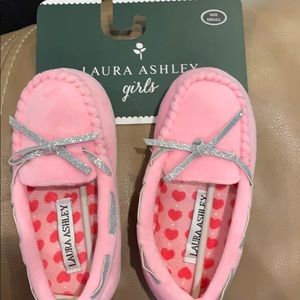 Brand new girls slippers!